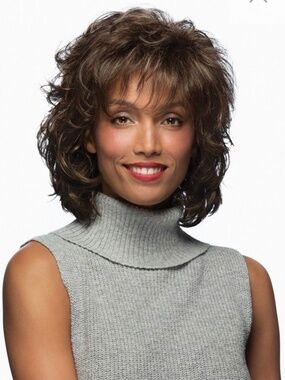 Esthetics Compliment Wig R8/12